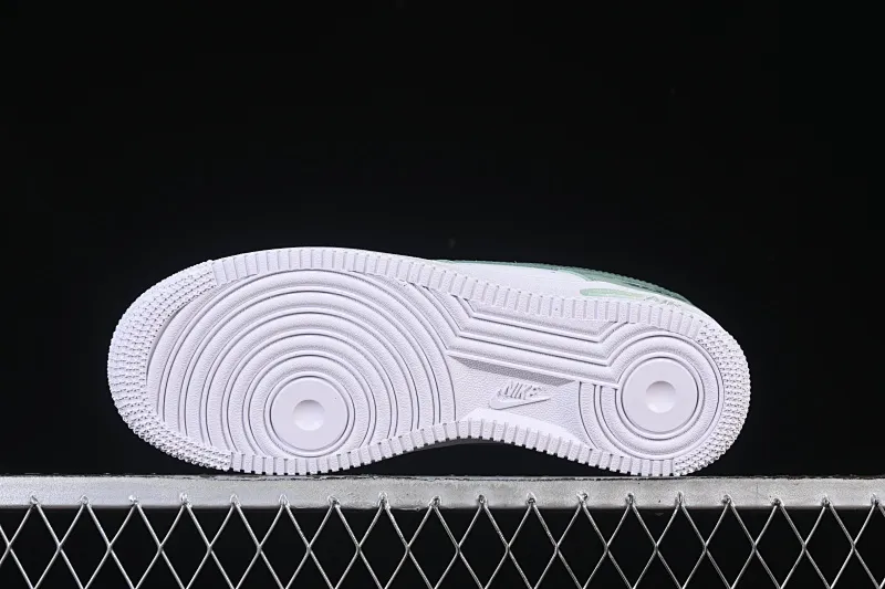 All categories Nk Air Force 1 Air Force series Nk Air Force 1 Low Air Force low-top Nike Air Force 1'07 Low Clover Air Force 1 low-top casual sneakers ZH0316-098